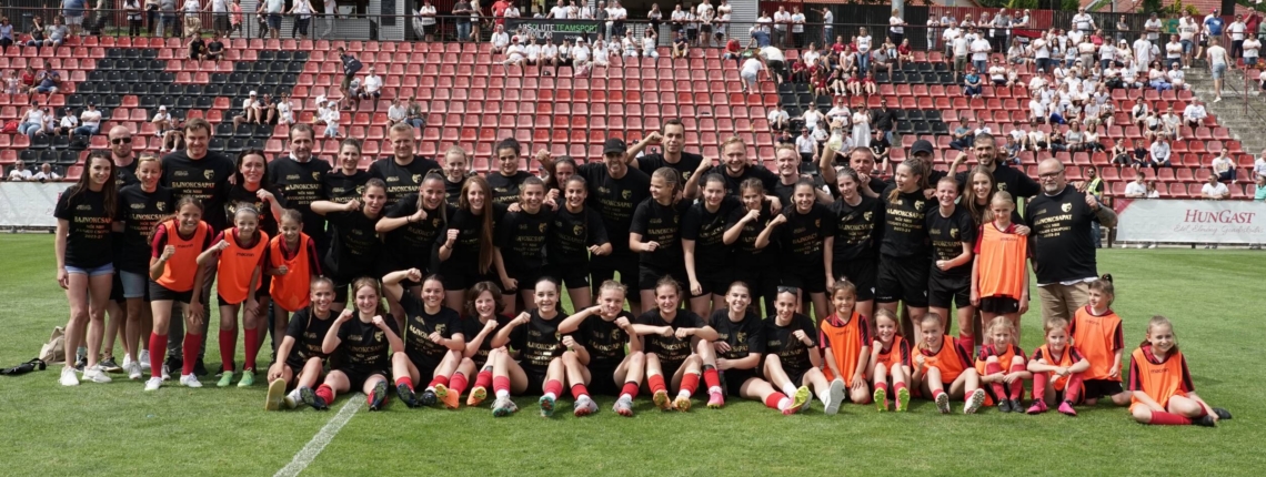 Az NB I-be jutott a PMFC női labdarúgócsapata!