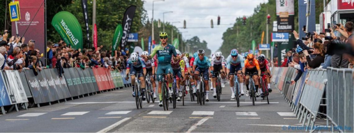 Sam Welsford nyert a Tour de Hongrie nyitónapján