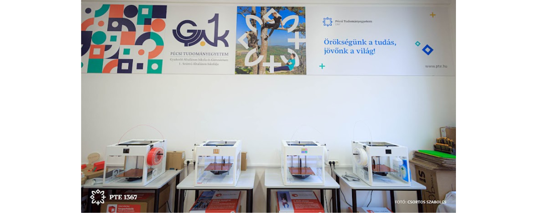Átadták a jövő iskolai műhelyét Pécsett