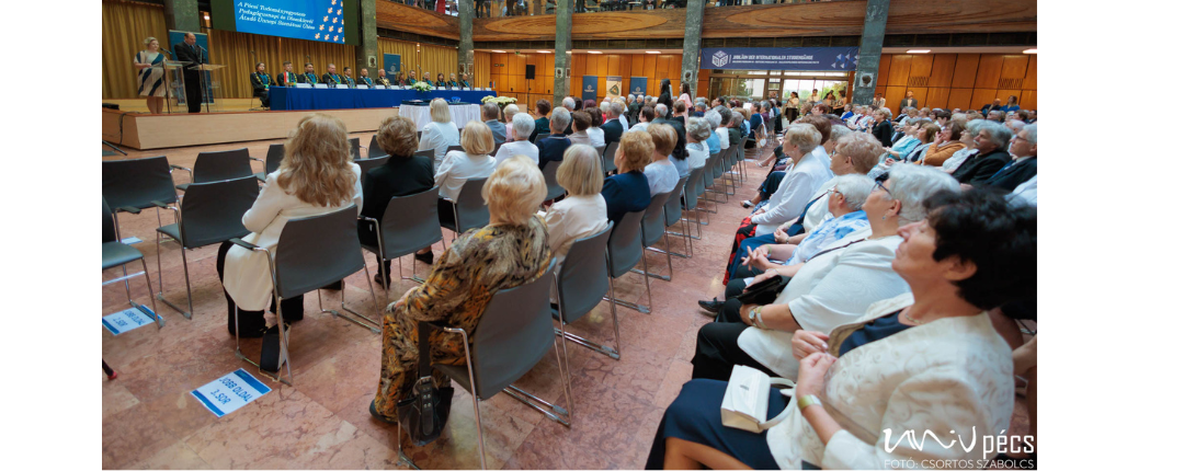 75 év tudása találkozik egyetlen ünnepen