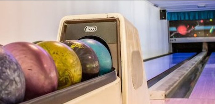Retro Bowling Bár Harkány