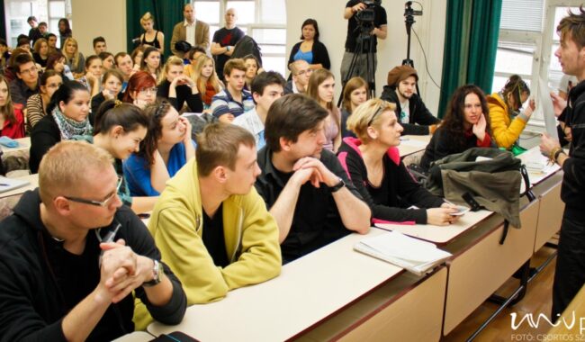PTE-s alumnik tartják a Zenélő Egyetem őszi kurzusait