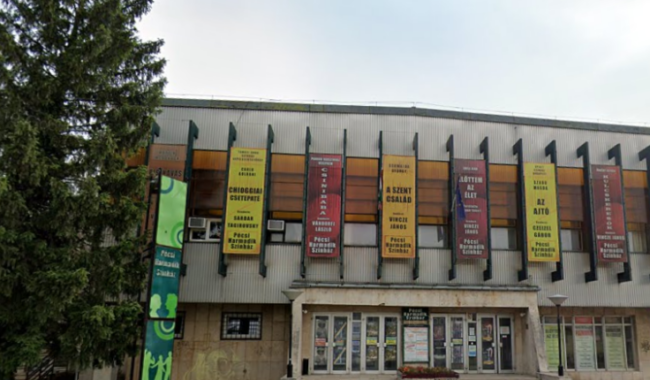 Egyösszegű támogatással segíti Pécs a Harmadik Színházat